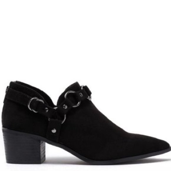 Carlos Santana Shoes - Carlos Santana Black Pointer Suede Booties